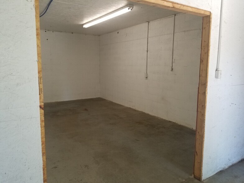 More Photos Of 1215 Blount Ave, Guntersville Flex For Lease