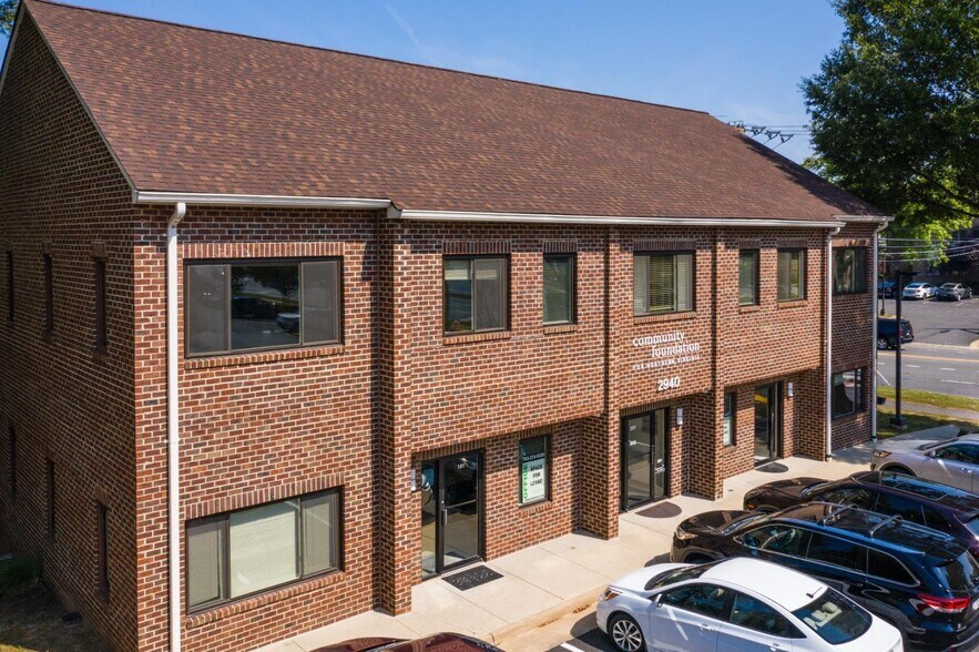 More Photos Of 2946A-Q-2952A-K Chain Bridge Rd, Oakton Unknown For Lease