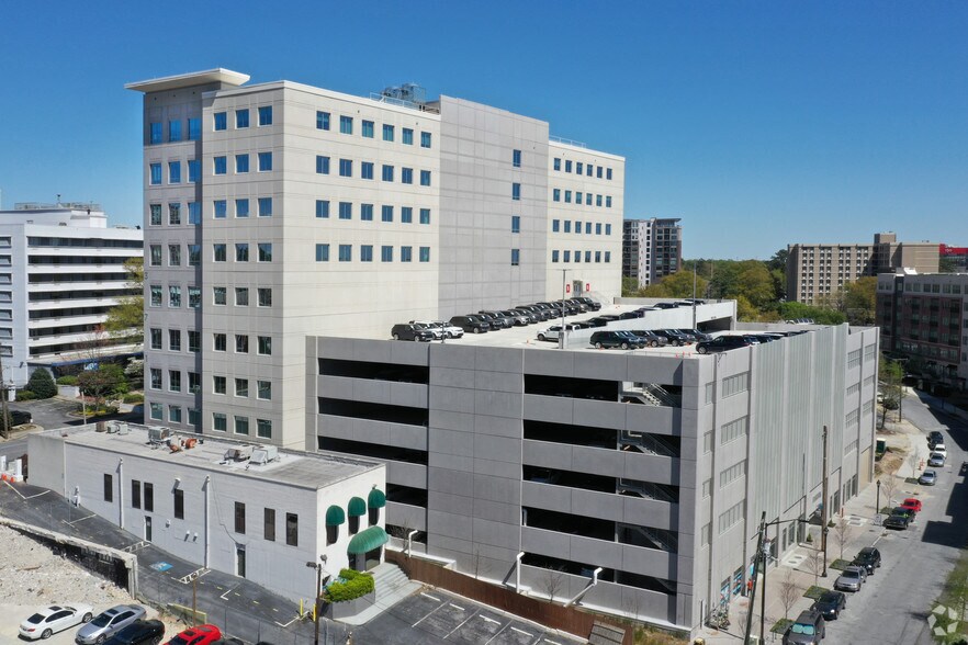 More Photos Of 371 E Paces Ferry Rd NE, Atlanta Medical For Lease