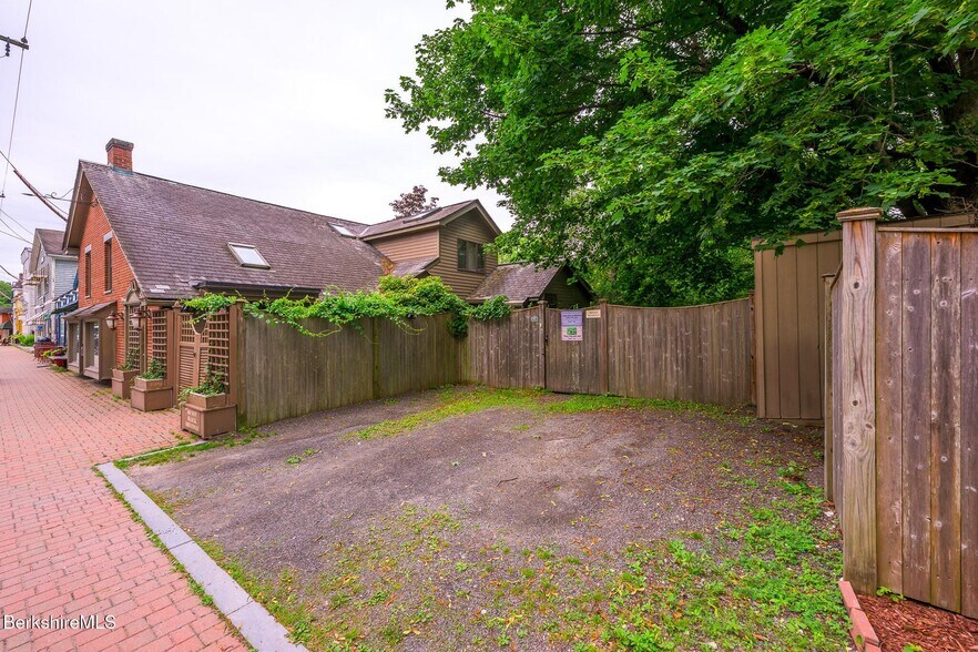 More Photos Of 4 Main St, West Stockbridge Apartments For Sale