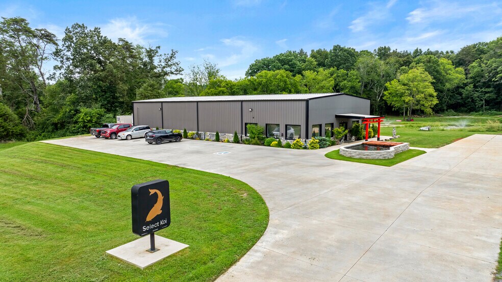 More Photos Of 2253 Boyds Creek Hwy, Sevierville Flex For Sale