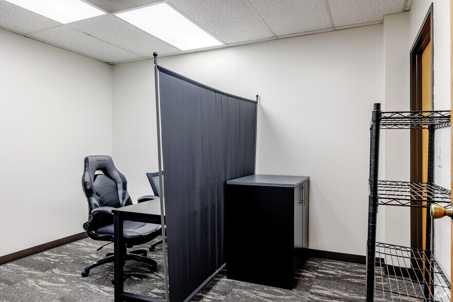 More Photos Of 8853-8859 Fox Dr, Thornton Coworking Space