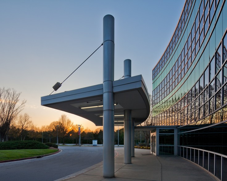 More Photos Of 5900 Hillandale Dr, Lithonia Medical For Lease