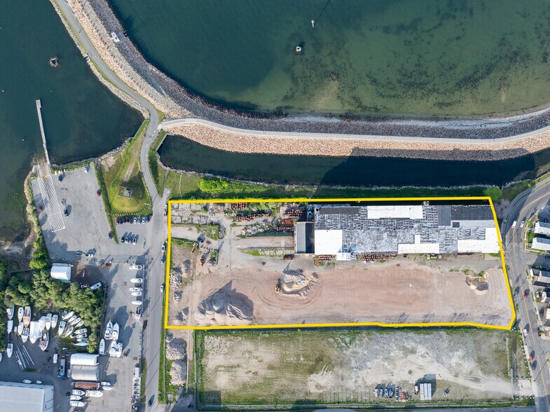 More Photos Of 11 Cove St, New Bedford Manufacturing For Sale