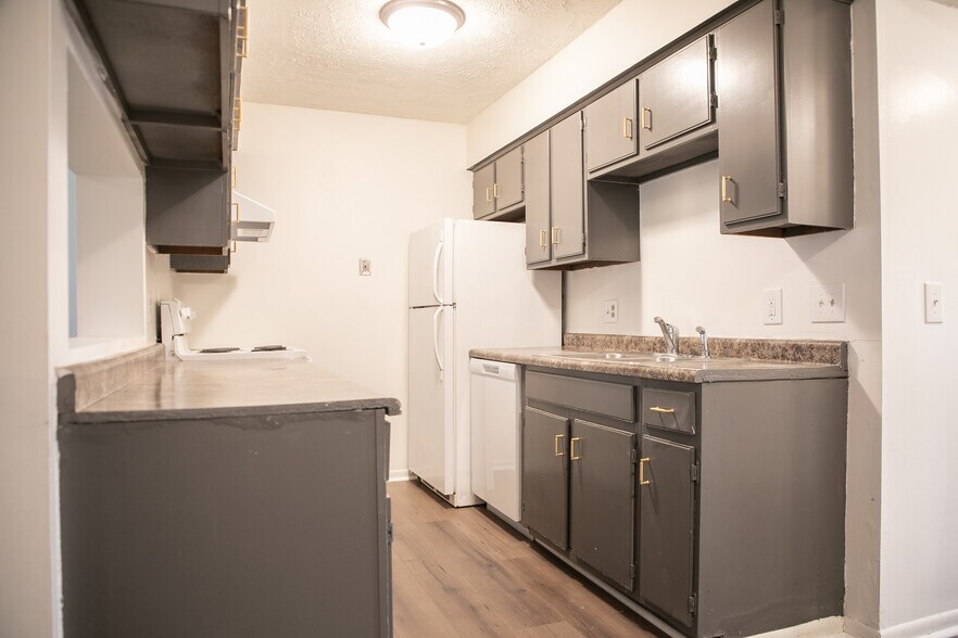 More Photos Of 4206 Frances St, Omaha Apartments For Sale