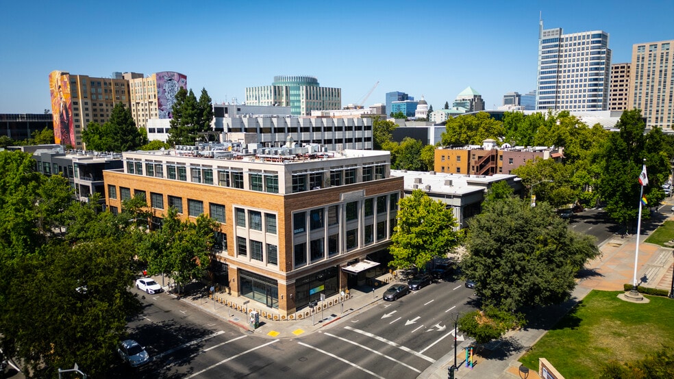 More Photos Of 1530 J St, Sacramento Apartments For Lease