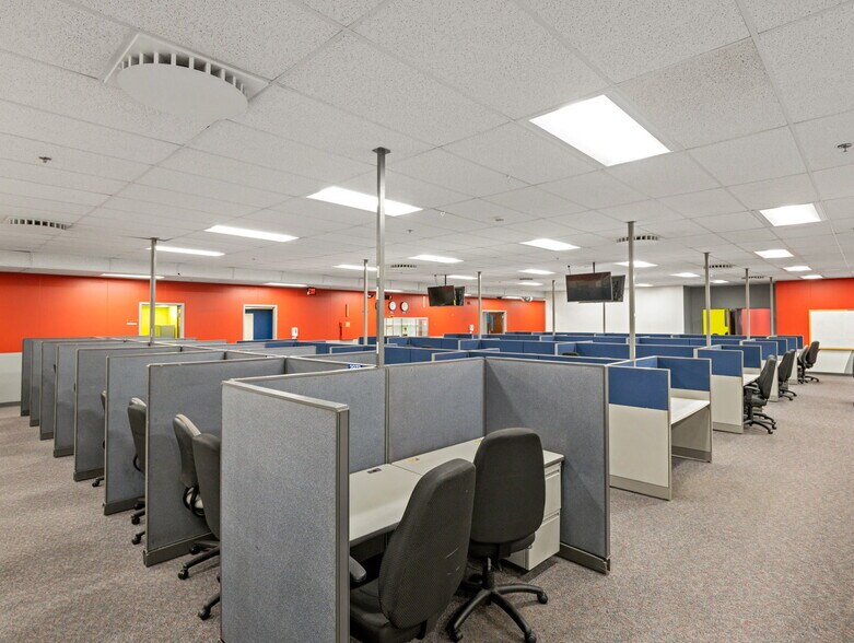 More Photos Of 1228 E Orman Ave, Pueblo Office For Sale