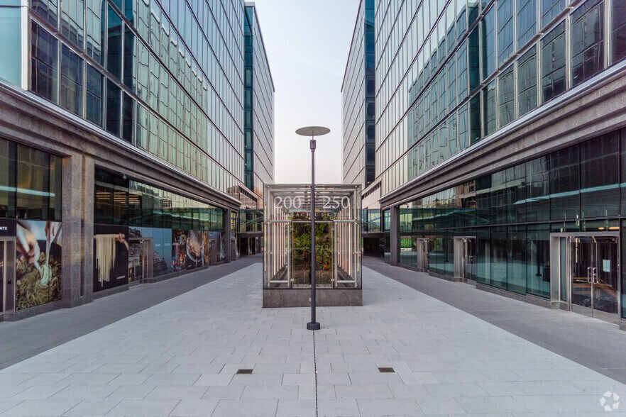 More Photos Of 250 Massachusetts Ave NW, Washington Office For Lease