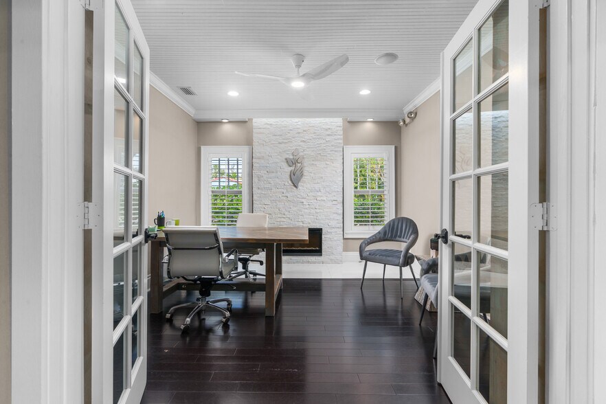 More Photos Of 354 NE 1st Ave, Delray Beach Office For Sale