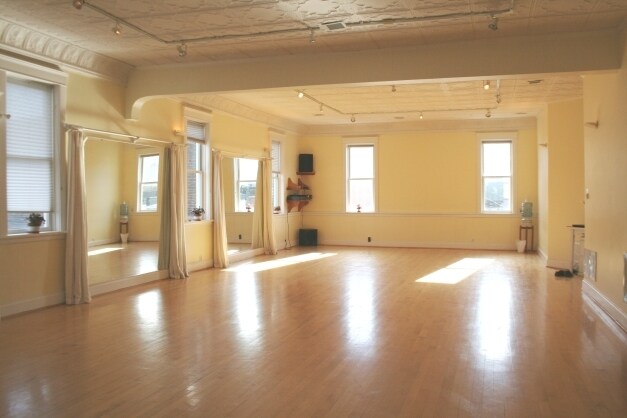 More Photos Of 206 W Market St, Charlottesville Office For Sale