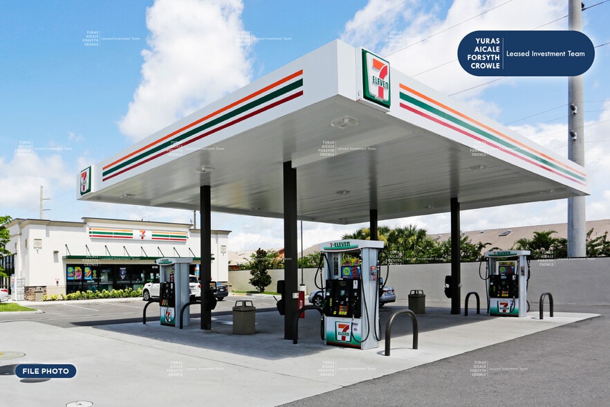 Primary Photo Of 12300 E Carson St, Hawaiian Gardens Service Station For Sale