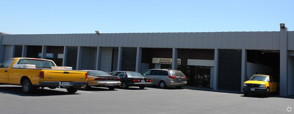 More Photos Of 2953-2999 Teagarden St, San Leandro Warehouse For Lease