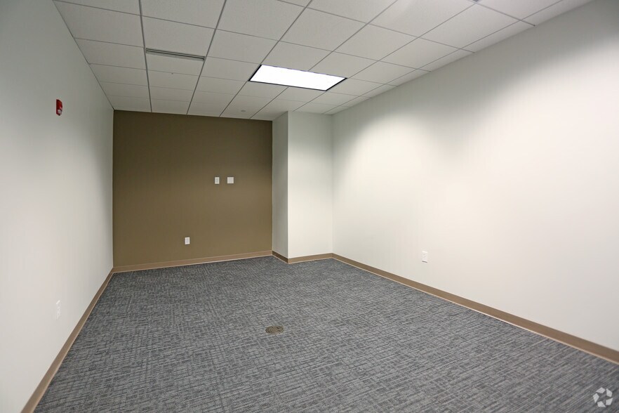 Photo of Bsmt Floor Ste B120