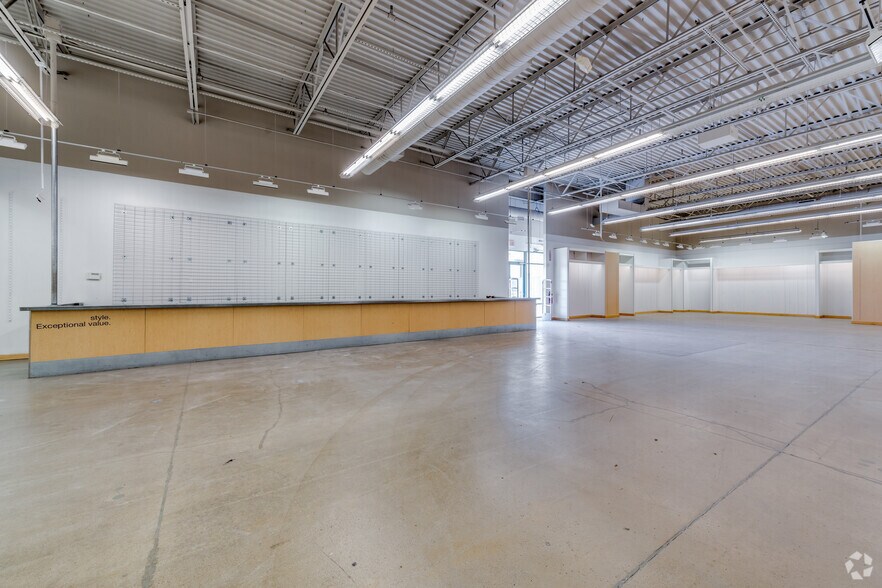 More Photos Of 6245-6425 N Old 27, Fremont Unknown For Lease