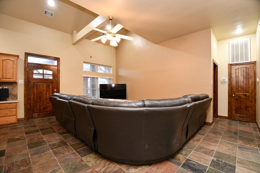 More Photos Of 19250 Becker Rd, Hockley Land For Sale
