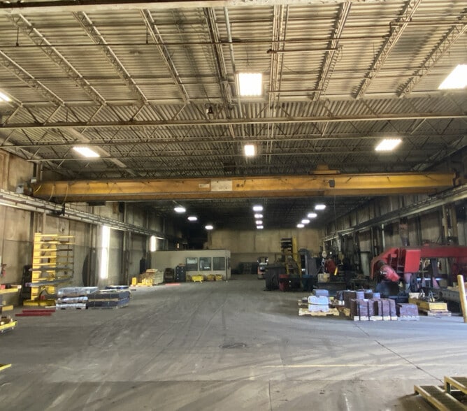 More Photos Of 440 32nd St SW, Wyoming Warehouse For Sale
