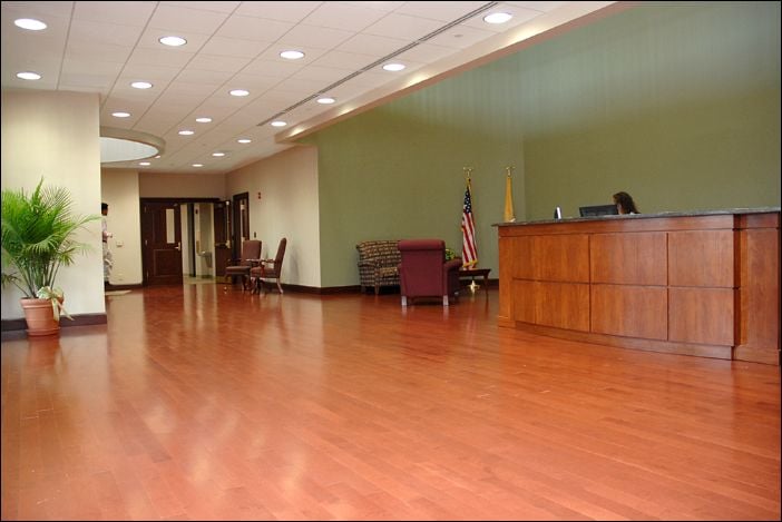 More Photos Of 23 Royal Rd, Flemington Office For Lease