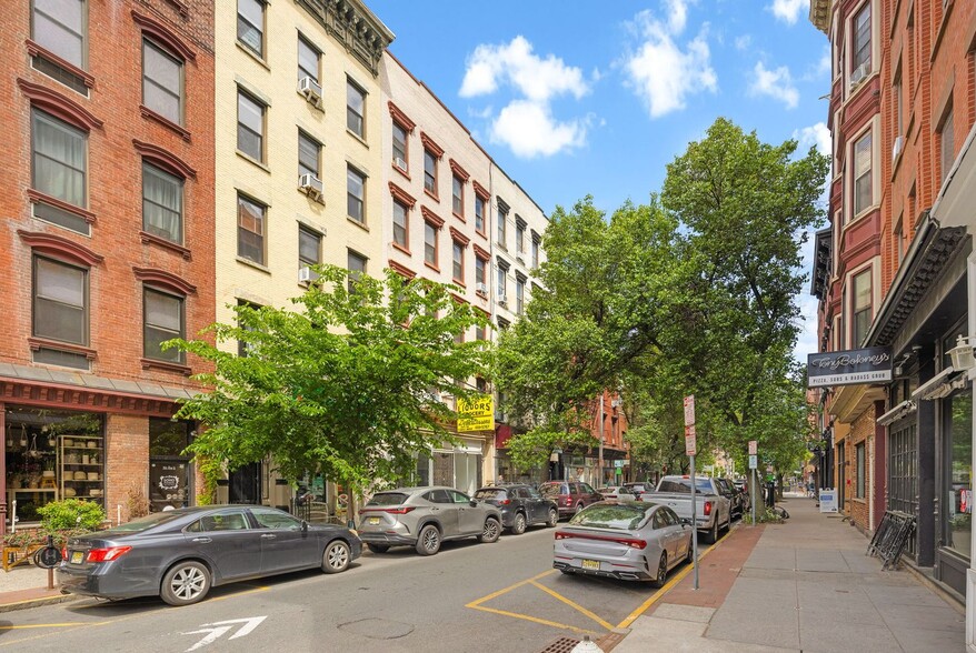 More Photos Of 262 1st St, Hoboken Apartments For Lease