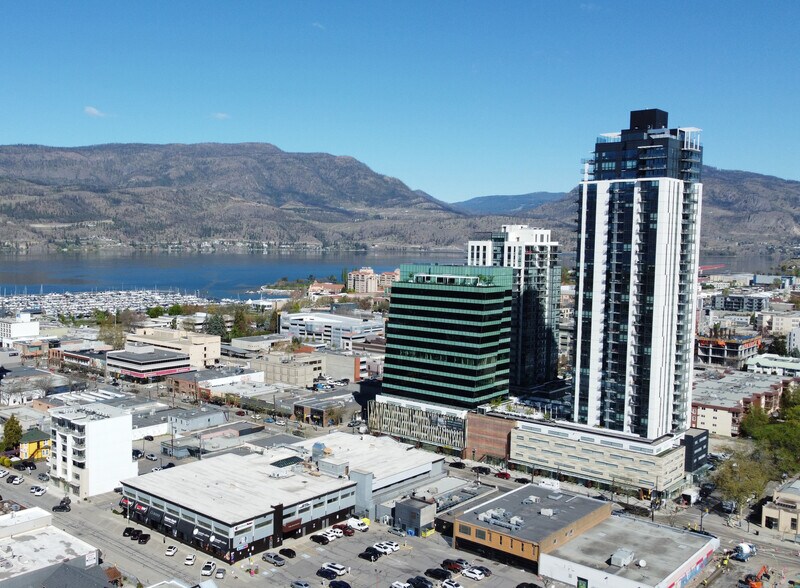 More Photos Of 591 Bernard Av, Kelowna Storefront For Sale