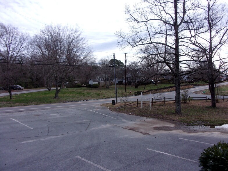 More Photos Of 925 Ophir Ave, Troy Daycare Center For Sale