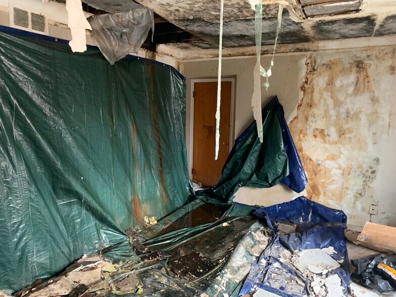 More Photos Of 2521 Noble Rd, Cleveland Heights Apartments For Sale