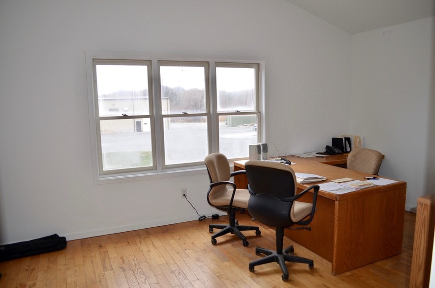 More Photos Of 6560 Anthony Dr, Victor Light Manufacturing For Lease