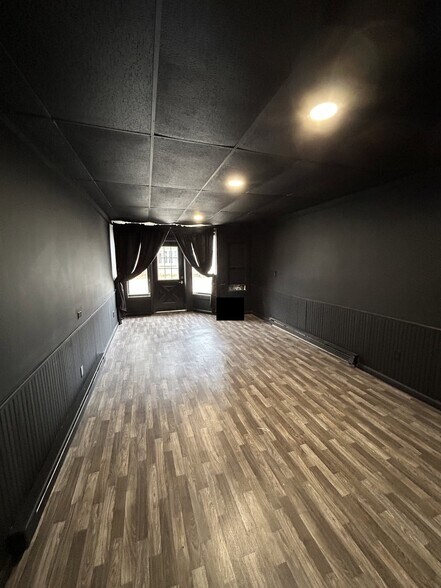 Primary Photo Of 10 - 16 Putnam Rd rd, Central Village General Retail For Lease