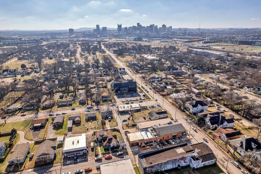 More Photos Of 306 Wilburn st, Nashville Restaurant For Sale