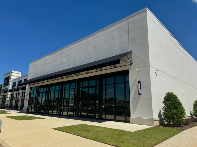 More Photos Of 125 Stadium Way, Madison Freestanding For Lease