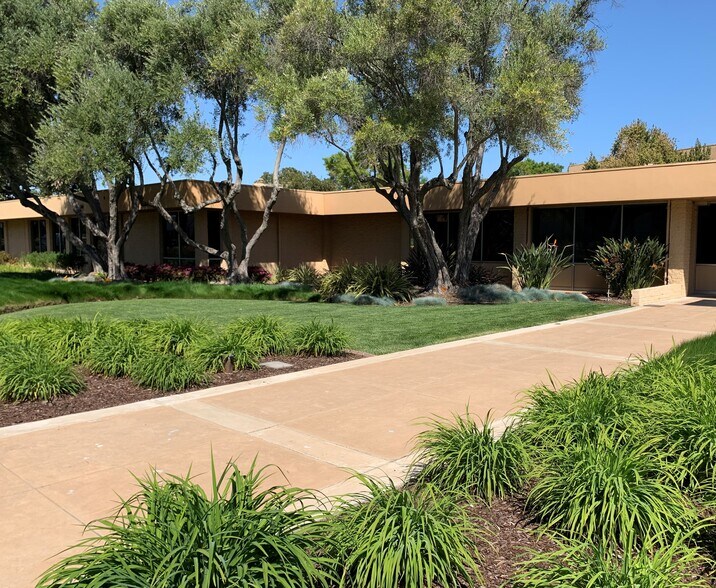 More Photos Of 471-489 Division St, Campbell Office For Lease