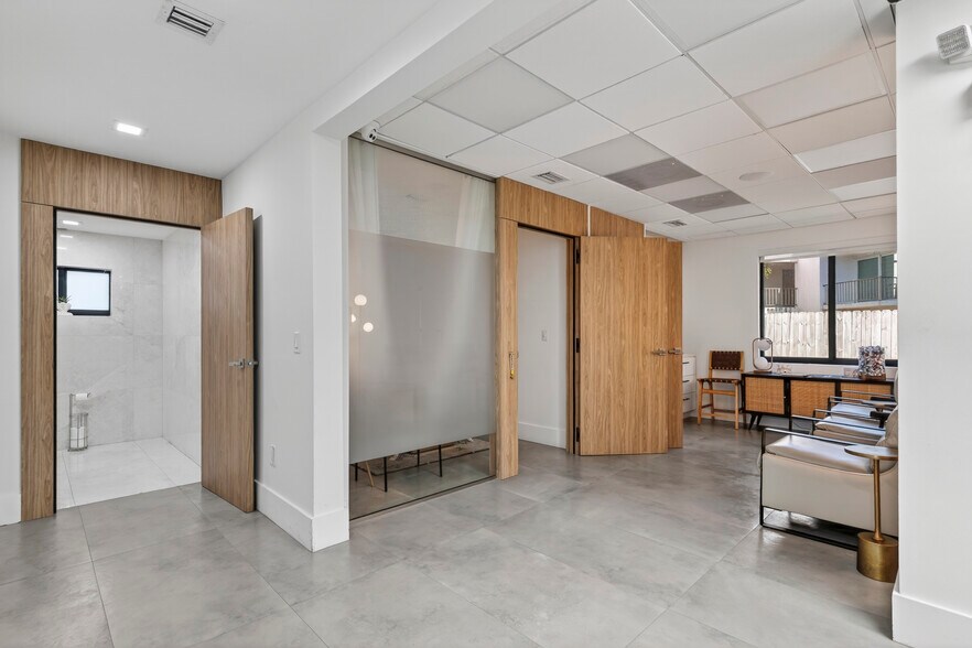 More Photos Of 9400 SW 77th Ave, Miami Office For Lease