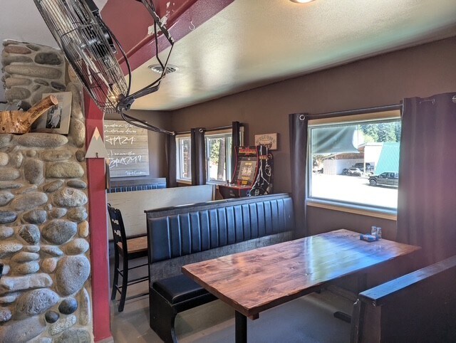 More Photos Of 14254 Salmon La Sac Rd, Ronald Restaurant For Sale