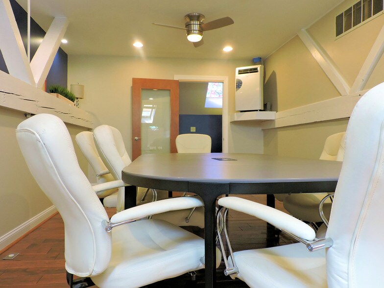 More Photos Of 207 Leedom St, Jenkintown Office Residential For Lease