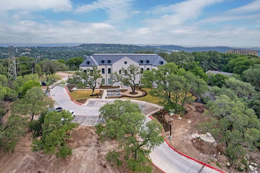 More Photos Of 6420 FM 2244 Rd, Austin Medical For Lease