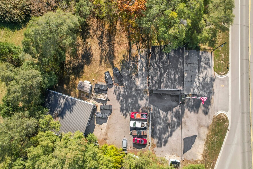 More Photos Of 105 S Ortonville Rd, Ortonville Freestanding For Sale