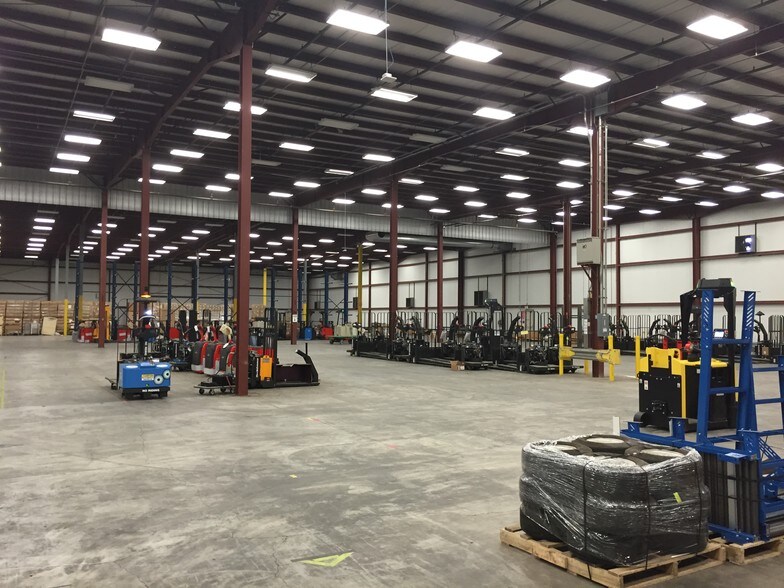 More Photos Of 500 Grant Ave, East Butler Manufacturing For Lease