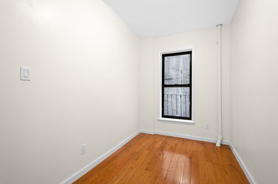 More Photos Of 358-360 Broome St, New York Apartments For Sale