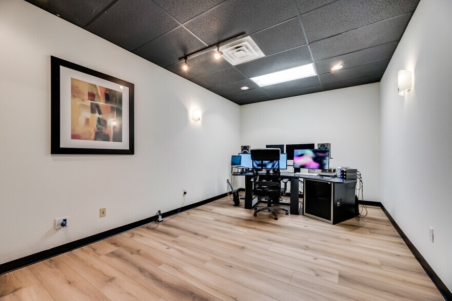 More Photos Of 5172 Village Creek Dr, Plano Medical For Sale