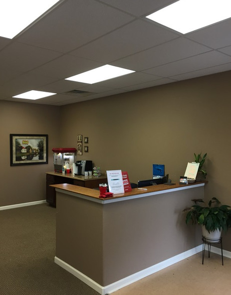More Photos Of 5030 Edison Ave, Colorado Springs Medical For Lease