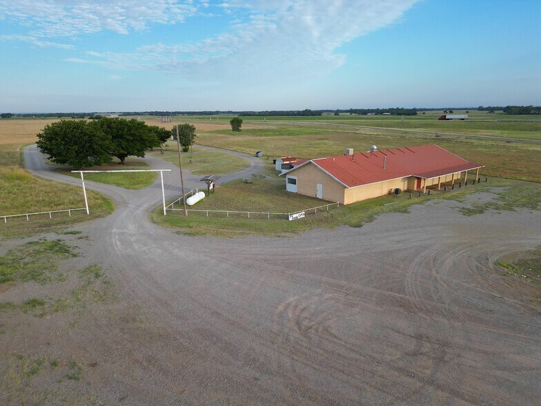 More Photos Of 633 Grand ave, Texola Flex For Sale