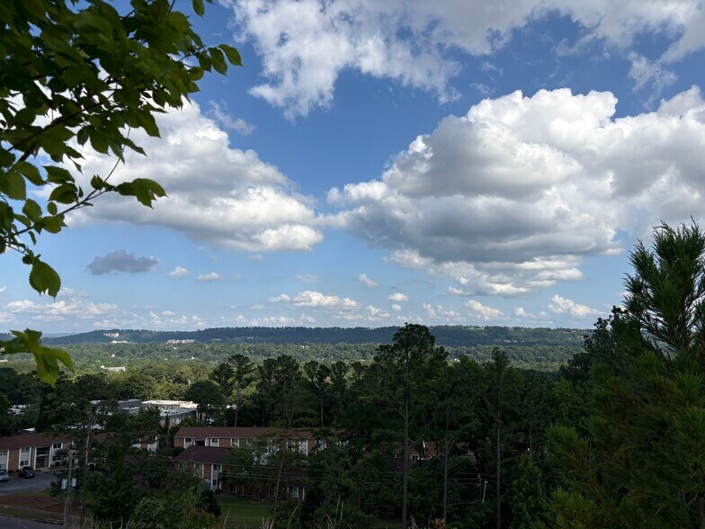 More Photos Of 600 Beacon Pkwy W, Birmingham Medical For Lease