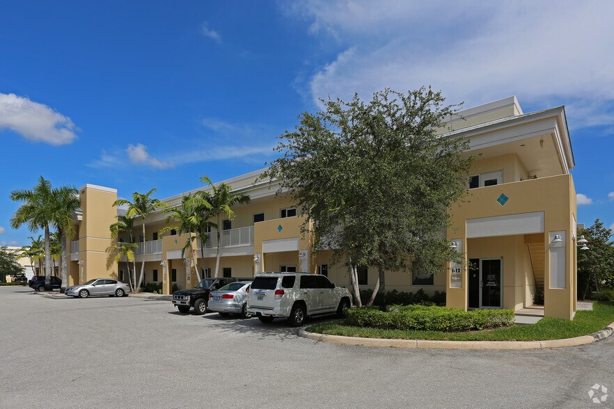 More Photos Of 2755 Vista Pky, West Palm Beach Coworking Space