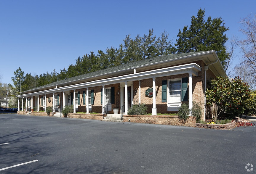 More Photos Of 861 Willow Dr, Chapel Hill Medical For Lease