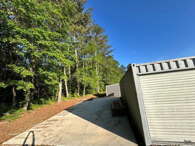 More Photos Of 5019 Char-Augusta Rd, Bamberg Warehouse For Sale