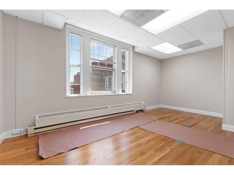 More Photos Of 459 Broadway, Everett Office For Lease