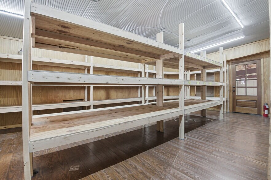 More Photos Of 5450 Highway 90 W, Mobile General Retail For Sale