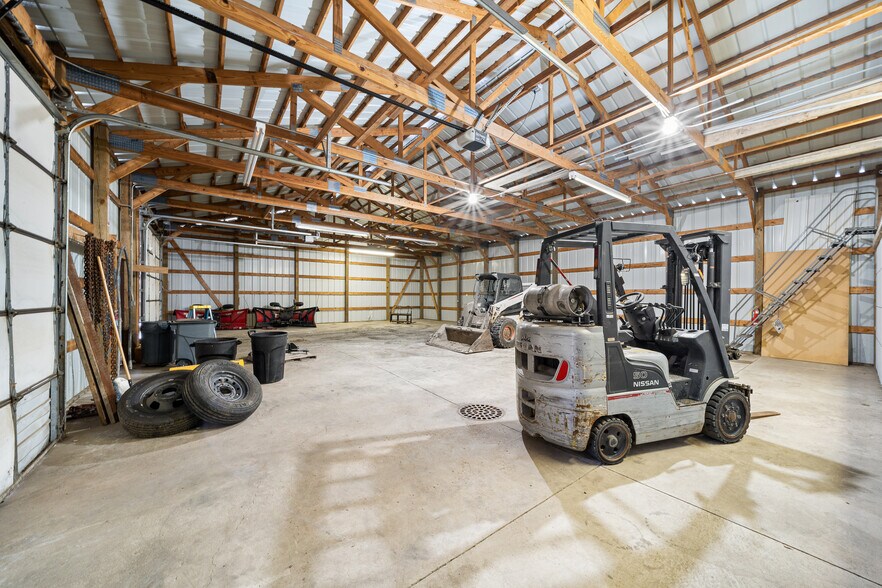 More Photos Of 600 Nathan Ln, Elkhorn Industrial For Lease