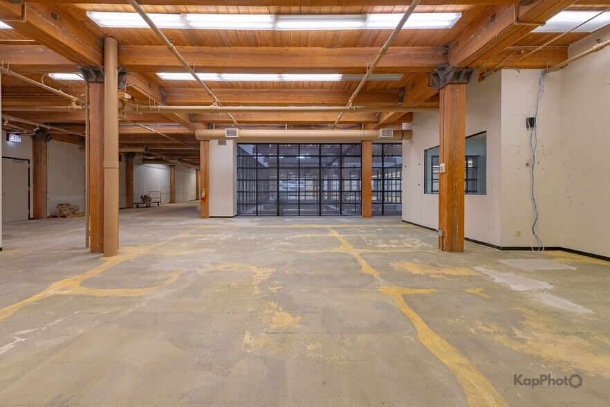 More Photos Of 819 S Wabash Ave, Chicago Loft Creative Space For Lease