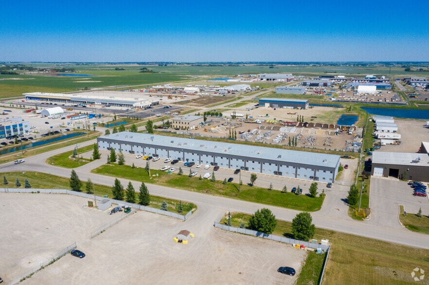 More Photos Of 240040 Frontier Pl SE, Rocky View No 44 Warehouse For Sale