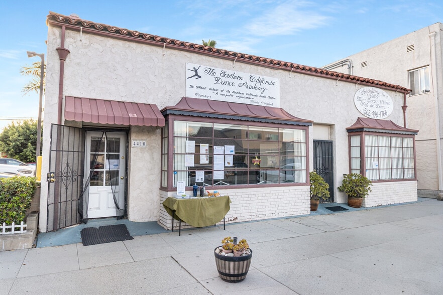 More Photos Of , Long Beach Unknown For Sale